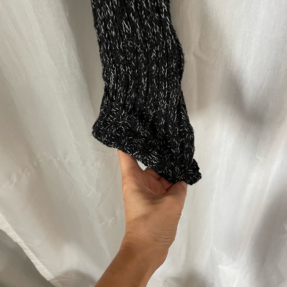 Free People sweater - Picture 4 of 5